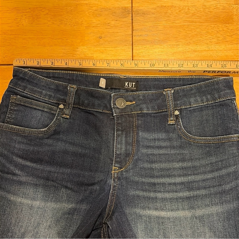 Kut from the Kloth Women's Jean Shorts - Dark Indigo - Picture 5 of 6